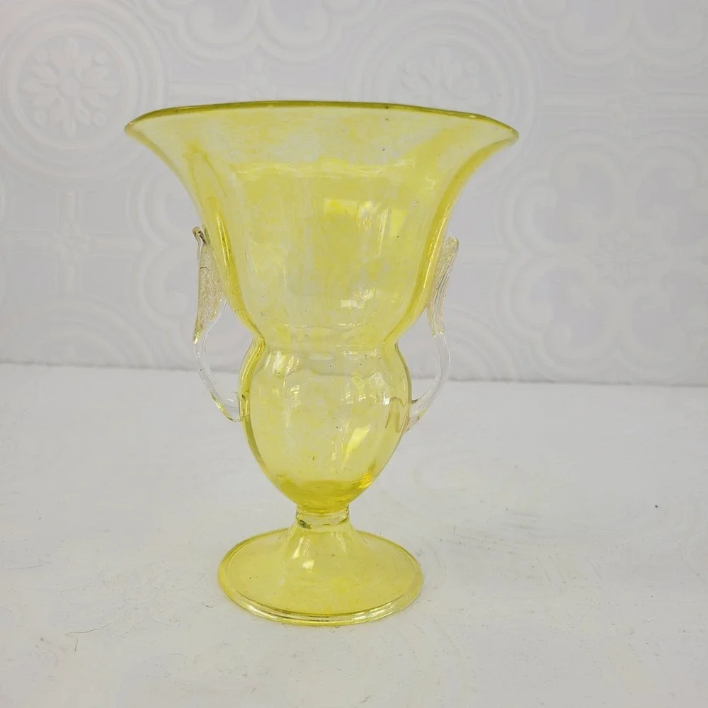 Vintage Yellow Blown Glass Trophy‎ Vase MCM Clear Leaf Handles 6.75in Art Glass